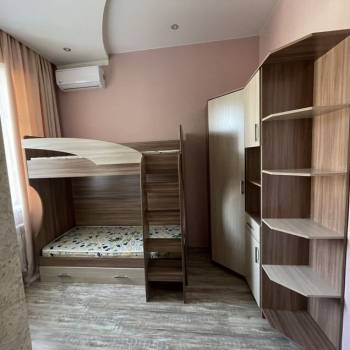 Сдается Многокомнатная квартира, 70 м²