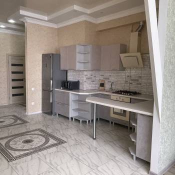 Сдается Многокомнатная квартира, 70 м²