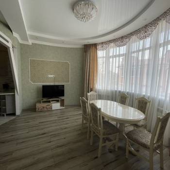 Сдается Многокомнатная квартира, 70 м²