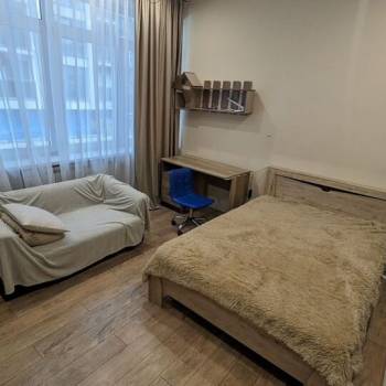 Сдается Многокомнатная квартира, 80 м²