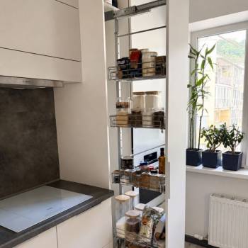 Продается Многокомнатная квартира, 85 м²