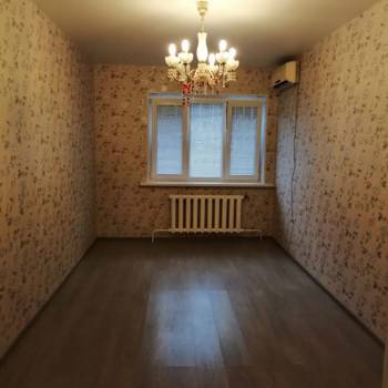 Продается Многокомнатная квартира, 77,8 м²
