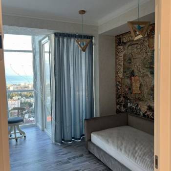 Продается Многокомнатная квартира, 110 м²