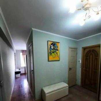 Сдается Многокомнатная квартира, 80 м²