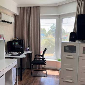 Продается 2-х комнатная квартира, 84 м²
