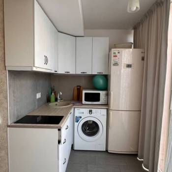 Продается 2-х комнатная квартира, 84 м²