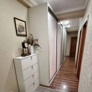 Продается 2-х комнатная квартира, 76 м²