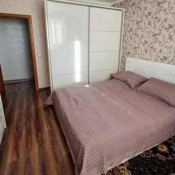 Продается 2-х комнатная квартира, 76 м²