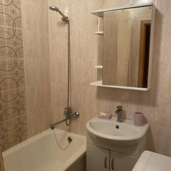 Сдается 2-х комнатная квартира, 50 м²
