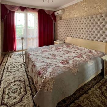 Продается 2-х комнатная квартира, 110 м²