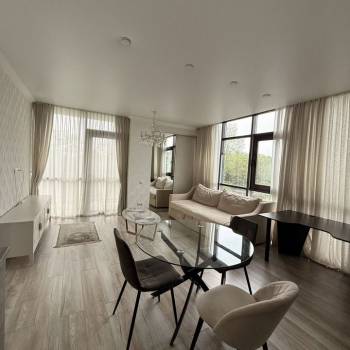 Продается 2-х комнатная квартира, 96,3 м²