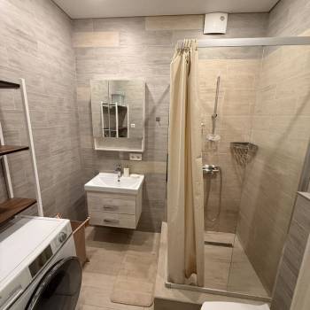 Продается 2-х комнатная квартира, 96,3 м²
