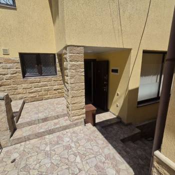Сдается 2-х комнатная квартира, 40 м²