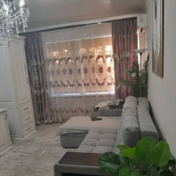 Продается 2-х комнатная квартира, 70 м²