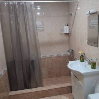 Продается 2-х комнатная квартира, 70 м²