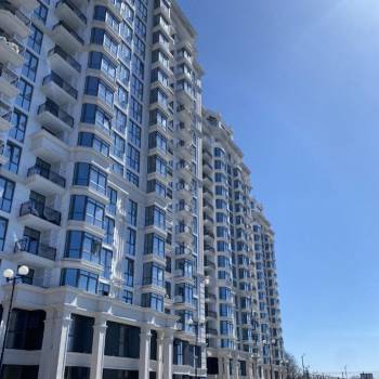 Продается 1-комнатная квартира, 37 м²
