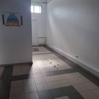 Сдается Нежилое помещение, 90 м²