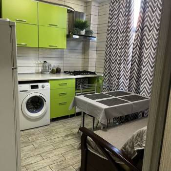 Продается 1-комнатная квартира, 27 м²