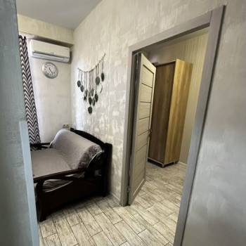 Продается 1-комнатная квартира, 27 м²