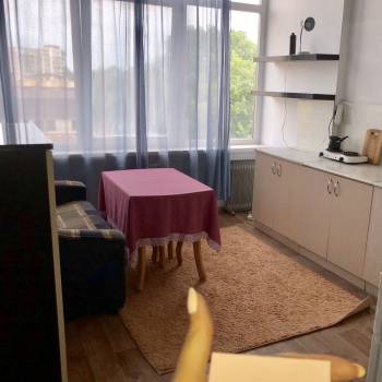 Продается 1-комнатная квартира, 47,3 м²