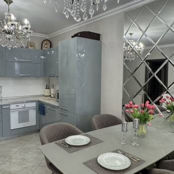 Сдается Многокомнатная квартира, 100 м²