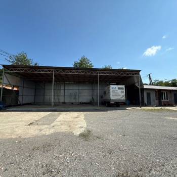 Сдается Нежилое помещение, 600 м²