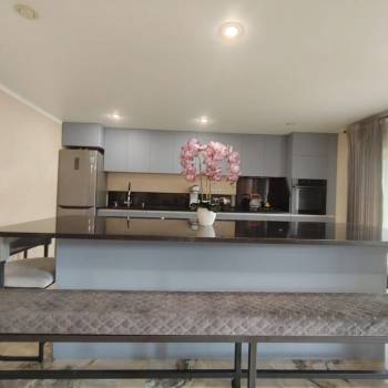 Продается Дом, 280 м²