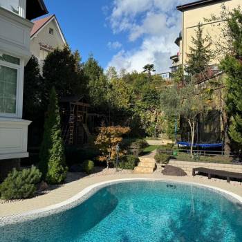 Продается Дом, 271 м²