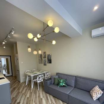 Сдается 1-комнатная квартира, 38 м²