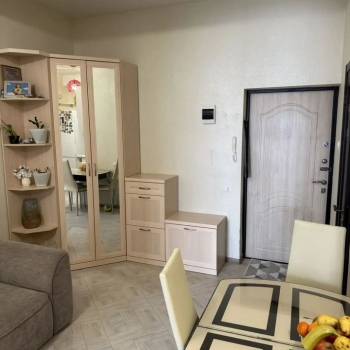Продается 3-х комнатная квартира, 47 м²