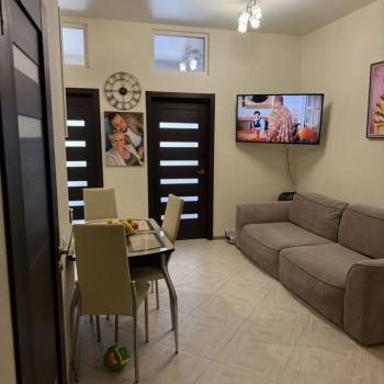 Продается 3-х комнатная квартира, 47 м²