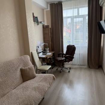 Продается 3-х комнатная квартира, 47 м²