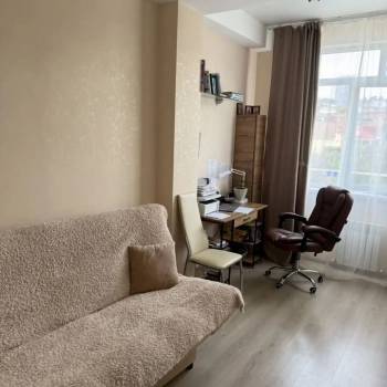 Продается 3-х комнатная квартира, 47 м²