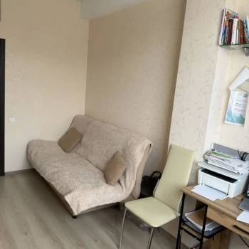 Продается 3-х комнатная квартира, 47 м²