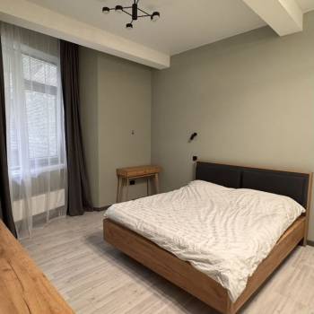 Сдается 1-комнатная квартира, 54 м²