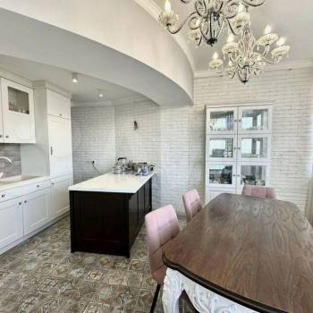 Продается 3-х комнатная квартира, 101,3 м²