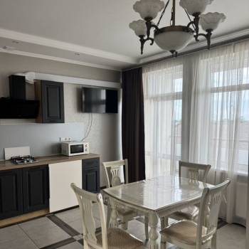 Сдается 2-х комнатная квартира, 57 м²