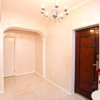 Продается 3-х комнатная квартира, 80 м²