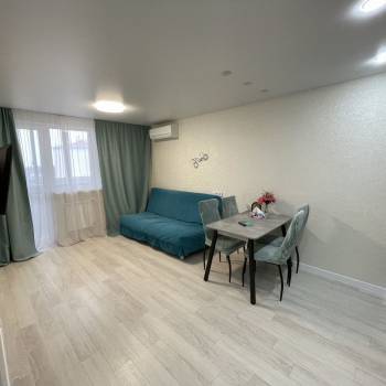 Сдается Многокомнатная квартира, 93,3 м²
