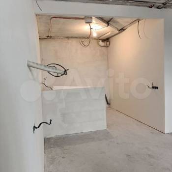 Продается 1-комнатная квартира, 62,1 м²