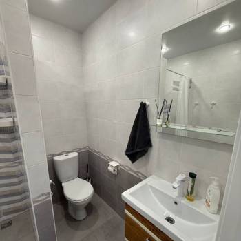 Продается 1-комнатная квартира, 35 м²