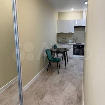 Продается 1-комнатная квартира, 35 м²