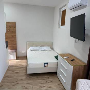 Продается 1-комнатная квартира, 21 м²
