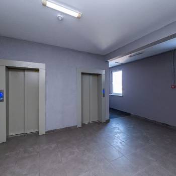 Продается Многокомнатная квартира, 115 м²