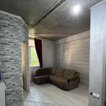 Продается 1-комнатная квартира, 28,1 м²