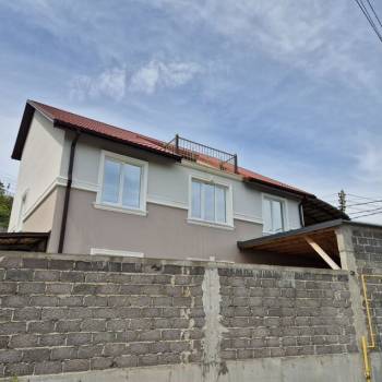 Продается Дом, 284 м²