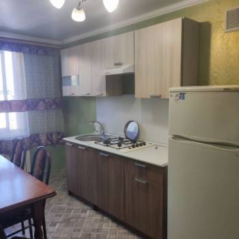 Сдается 1-комнатная квартира, 38 м²