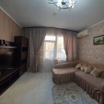 Сдается Многокомнатная квартира, 90 м²