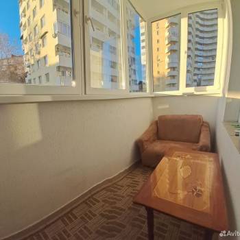 Сдается Многокомнатная квартира, 90 м²