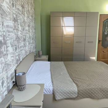 Сдается 2-х комнатная квартира, 76,6 м²